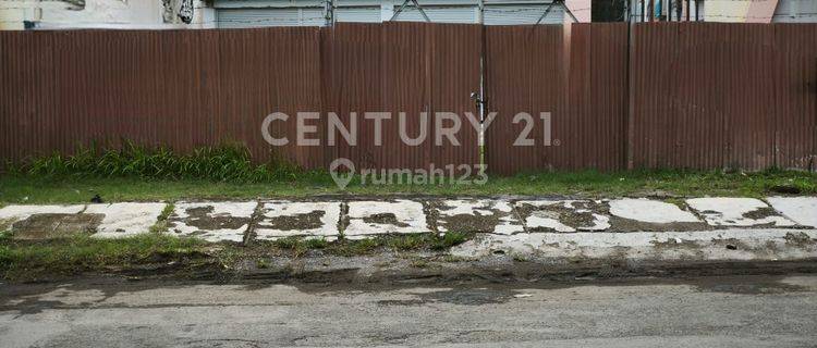 Gedung Strategis Cocok Untuk Tempat Usaha 1