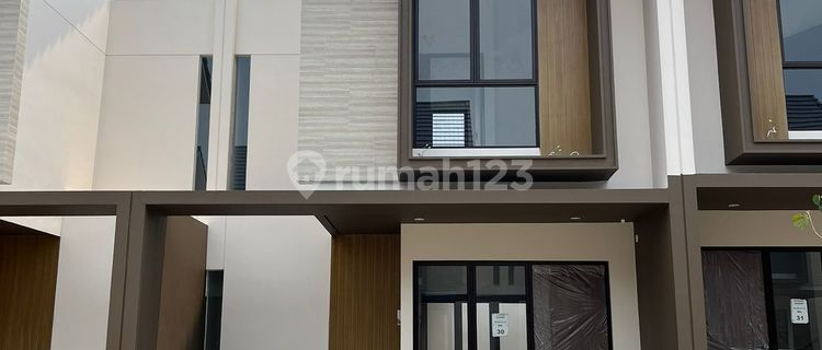 Disewakan Rumah 2 Lantai Nyaman di Cluster Diandre Citra Garden Serpong 1