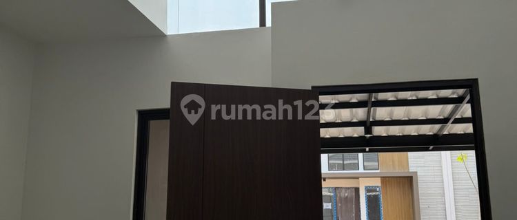 Disewakan Rumah Siap Huni di Cluster Bellefeur Citra Garden Serpong (Min 2Th) 1