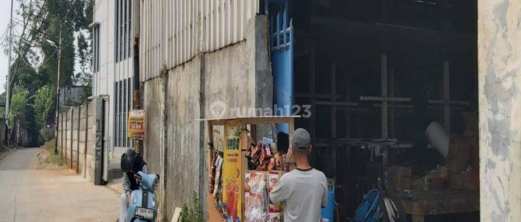  Gudang di Di ciater sebelah Nusaloka tanggerang selatan, Tanggerang 500 m² 1