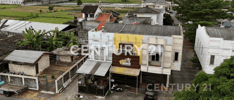 Ruko Dengan Bangunan 2 Lantai Di Daerah Jambon 1