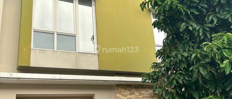 Rumah Cluster Thomson Scientia Gading Serpong, Dekat Boulevard 1