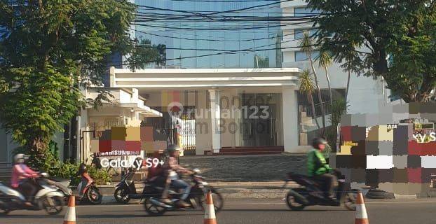 Dijual Gedung di Pandanaran Semarang 9532 1