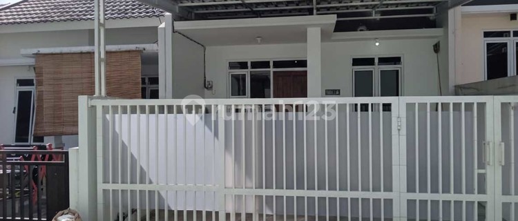 Rumah Siap Huni dan Nyaman Daerah Ungaran - 11183 1