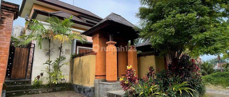 Villa Berkonsep Tropical Tenang Sangat Strategis Area Ubud  1