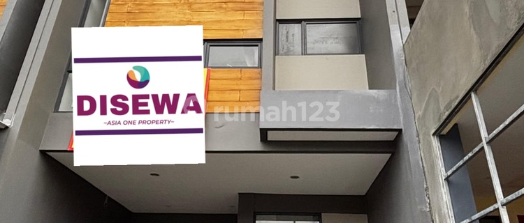 Good Shop House Suitable For All Businesses In Grand Wisata Bekasi 1