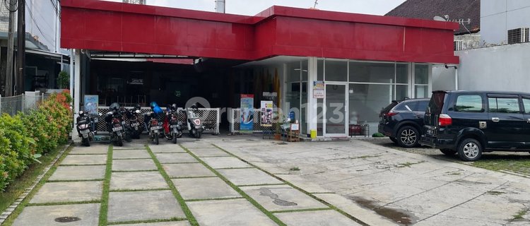 Rumah Usaha Kantor Kyai Saleh Semarang Barat 1