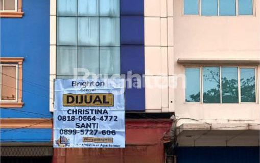 3 1/2 STORY TOWNHOUSE 1