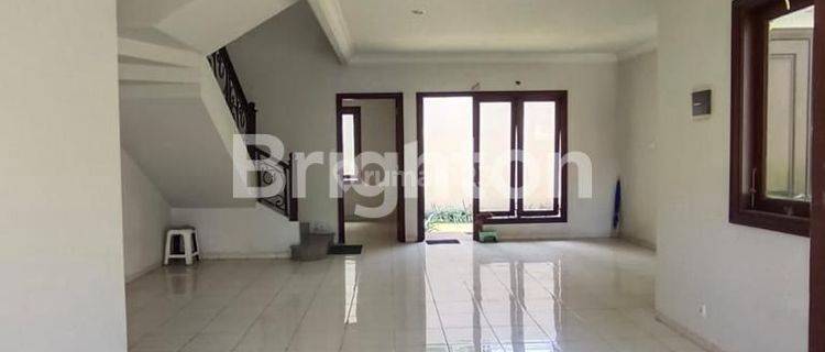 RUMAH WISATA BUKIT MAS, CLUSTER MADRID, SURABAYA BARAT, 10-15 MENIT KE PAKUWON MALL, 15 MENIT KE TOL GUNUNG SARI 1