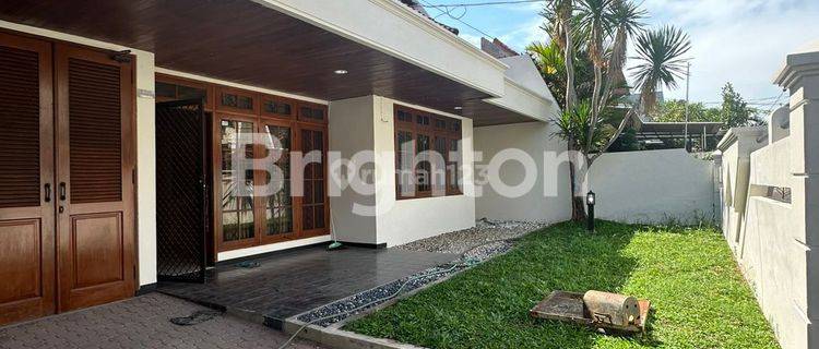 RUMAH 2 LANTAI SEMI FURNISH PRAPEN INDAH DEKAT JEMURSARI 1