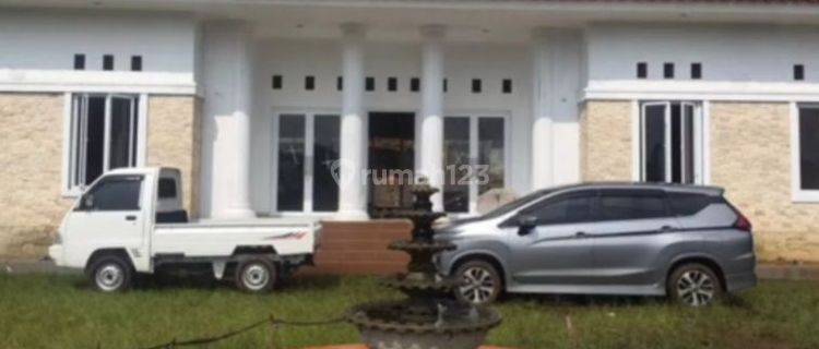 Rumah +villa+ Kolam Renang 2 Dengan Udara Sejuk  Bogor 1