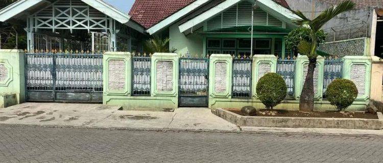 Dijual Rumah Bagus Semi Furnished di Kahuripan Raya Cibodas Tangerang 1