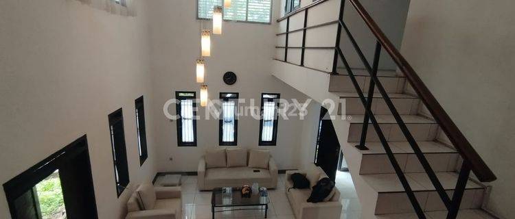 Rumah Minimalis Sayap Dago Full Furnished Bandung 1
