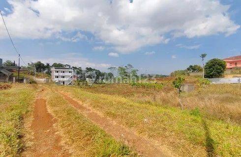TERSEWA TANAH STRATEGIS DI JALAN SUMEDANG 1