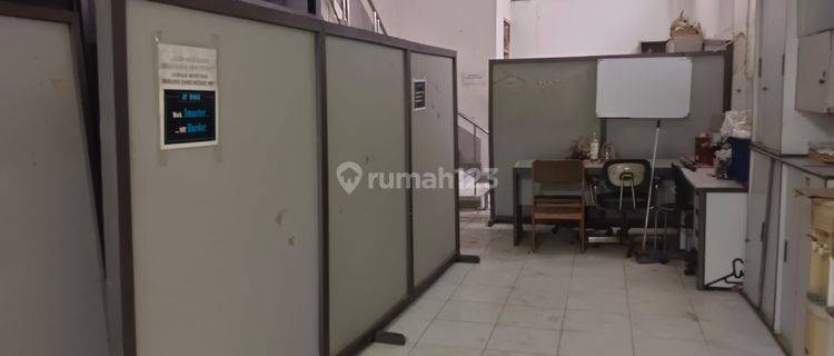 Ruko Perlantai Jl Muara Karang Raya Lokasi Sangat Bagus 1