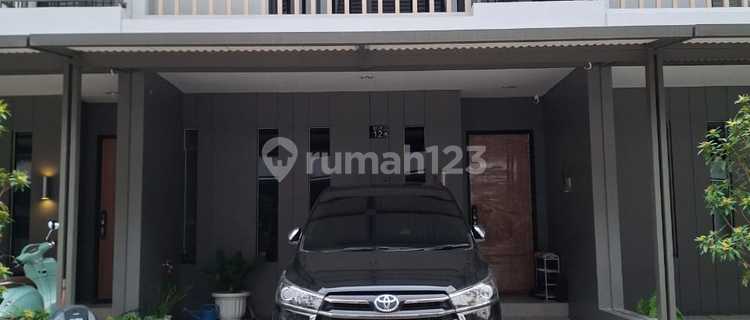 Dijual Rumah 3 Lt Living Lake Garden Grand Wisata 1