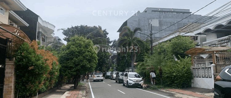 Rumah Bisa Buat Usaha Dan Tempat Tinggal Tanjung Duren Selatan 1