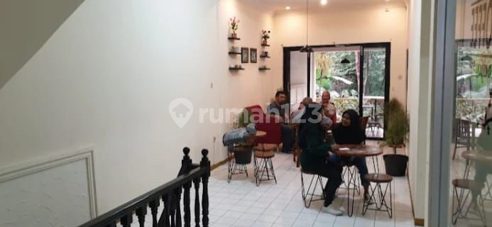 Strategic Shop House in Buah Batu, Bandung City 1