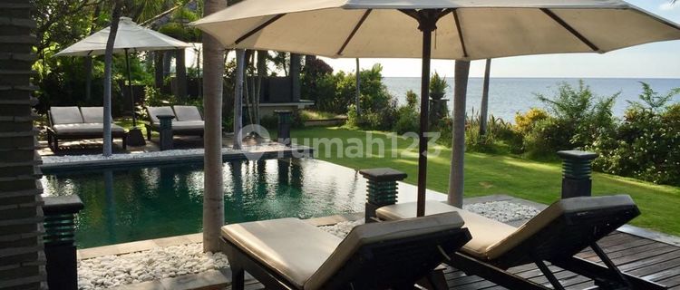TOP URGENT DI JUAL VILLA LOSS PANTAI  VIEW LAUT LOKASI BUKTI KUBUTAMBAHAN BULELENG 
 1