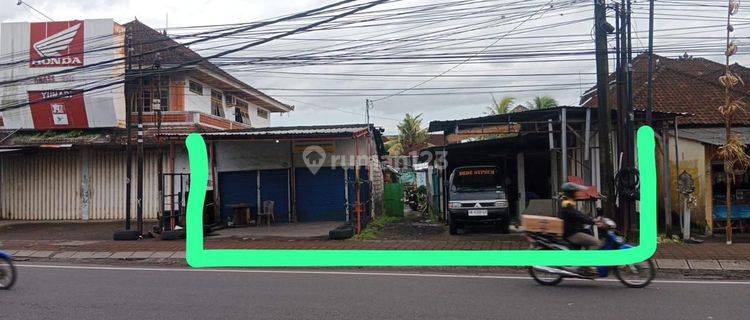 TOP URGENT FOR SALE BONUS BUILDING LAND ON THE SIDE OF MAIN STREET GILIMANUK MENGWITAN MENGWI BADUNG 
 1