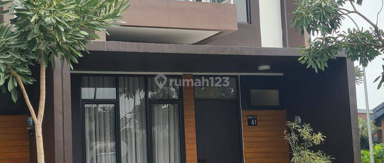 Rumah De Lora 1