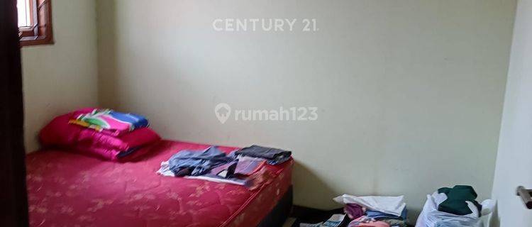 Rumah 2 Lantai Lokasi Strategis Di Kramat Jati R2003 1