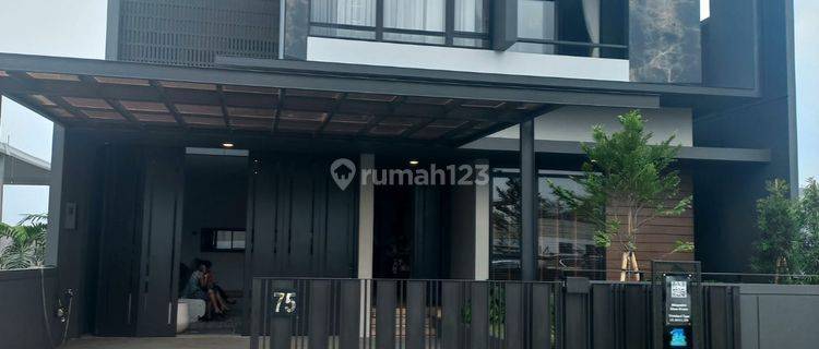 Rumah Modern Minimalis Murah di Nilapadmi Kota Baru Parahyangan 1