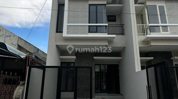 Rumah Baru Gress di Jalan Utama Kutisari Indah Surabaya Ivn 1