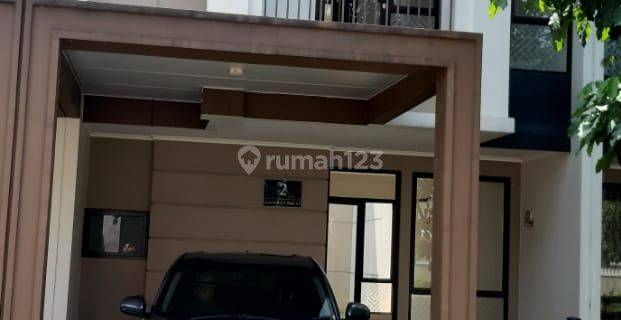 Rumah 2 Lantai di Podomoro Park Bandung, Terawat Siap Huni 1