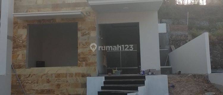 Rumah baru siap huni di dalam perumahan graha bukit ngaliyan 1