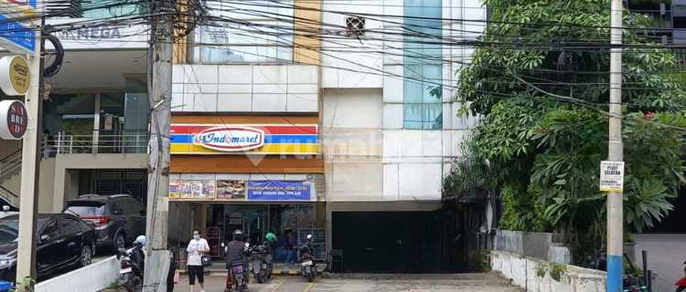 Pluit - Affordable Shop House in a Strategic Business Environment. HGB 150.0 m² Unfurnished. Located on Jl Pluit Kencana Raya. North Jakarta. 1