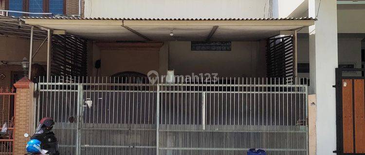 Rumah Dipluit 2 Lantai Hgb Baru Selatan 1