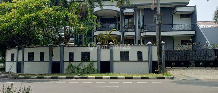 Puri Indah Kembanga Rumah 2 Lantai Shm Bagus Barat 1