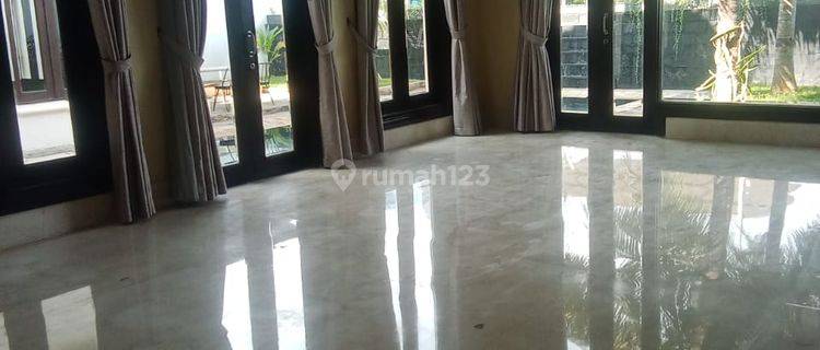 Rumah Mewah Pantai Mutiara 650m2 Mevvah Akses Yacht Bagus 1