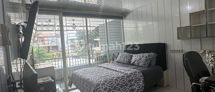 Rumah Gilimanuk Daan Mogot Baru 8x18m2 2,5 Lantai Utara SHM Bagus 1