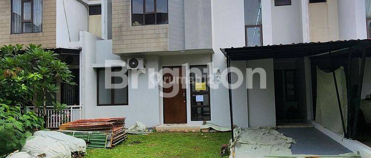 Rumah Minimalis 2 Lantai di BSD City 1