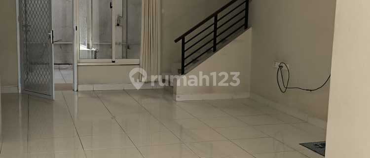 Dijual Rumah di Cluster Starling The Spring, Gading Serpong 8X17 1