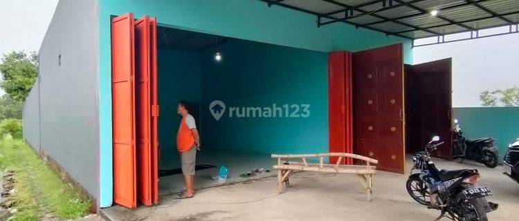 Dijual Toko Sangat Strategis Pasti Cuan Nol Jalan Raya  1