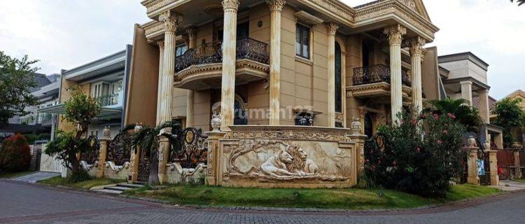 Dijual Rumah Klasik Mewah di San Antonio Pakuwon City 1