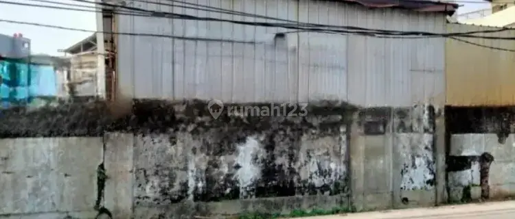 Gudang di Bandengan Jakarta Utara 1