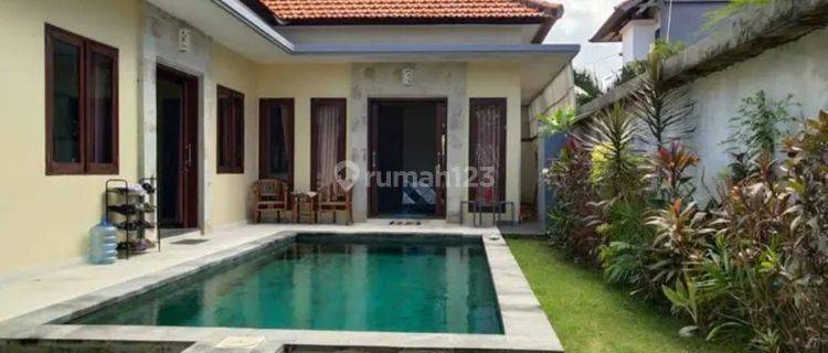 Villa For Rent In Sanur
close To The Beach & Tamblingan Road
 1