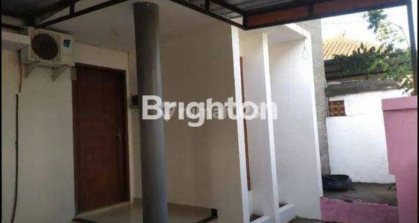 DIJUAL/DISEWAKAN RUMAH 2KT STRATEGIS dan NYAMAN di AREA PAKERISAN  1