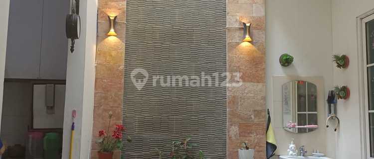 Rumah Full Furnish Di Green Lake City Europe 1