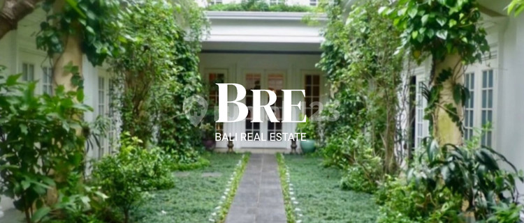Luxury House At Menteng, Jakarta 1