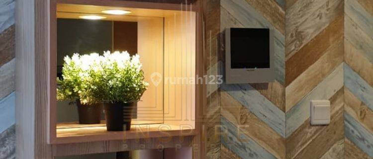 Disewakan Apartemen Strategis View Ke Pool Siap Huni di Jakarta Barat  1