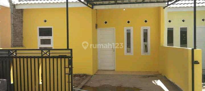 rumah modern minimalis dengan pemandangan gunung 1