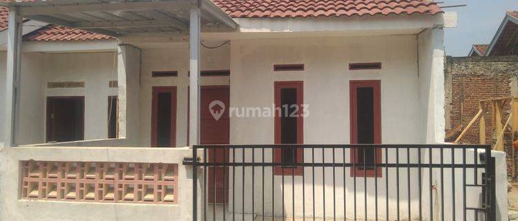 di jual rumah dengan pemandangan pegunungan 1