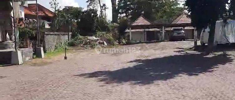 Land for sale near the beach location of Hangtuah Sanur, South Denpasar 1