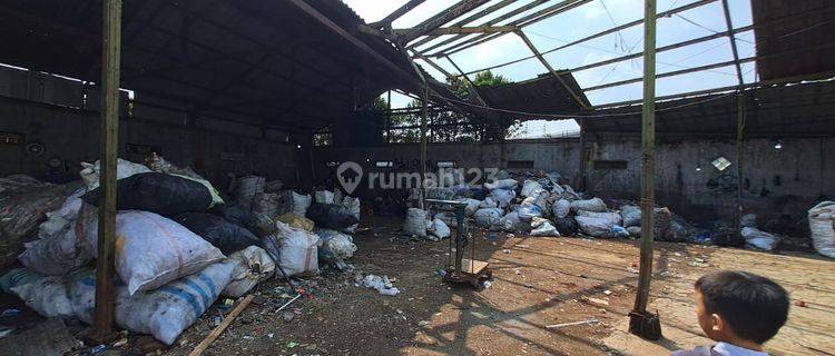 Gudang Dijual Murah Cepat di Cigondewah Hilir 1