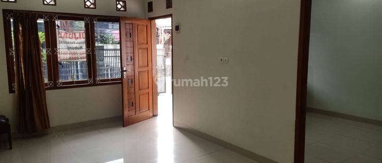 Dijual Rumah Minimalis Modern di Area Cihanjuang 1